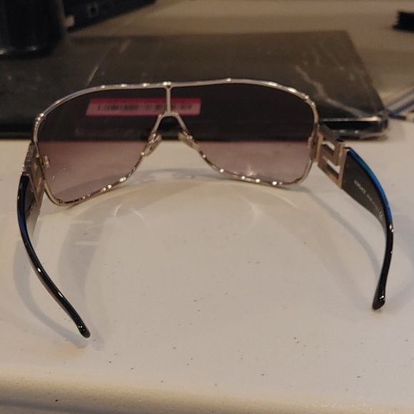 Versace Swarovski crystals vintage sunglasses - Picture 8 of 9